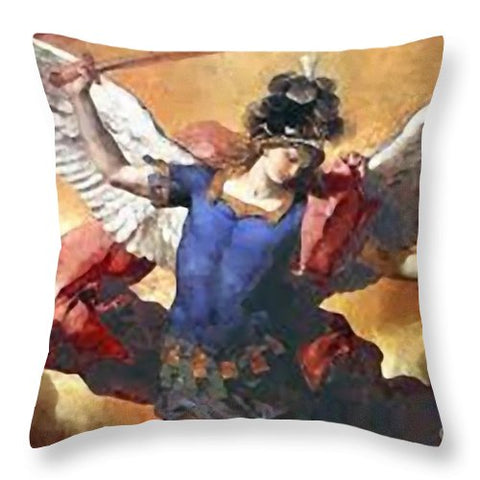 Fly - Throw Pillow